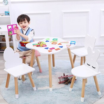 Wooden Children's Study Table and Chairs Kindergarten Cartoon Cloud Small Table Writing Toy Game Table and Chair Set